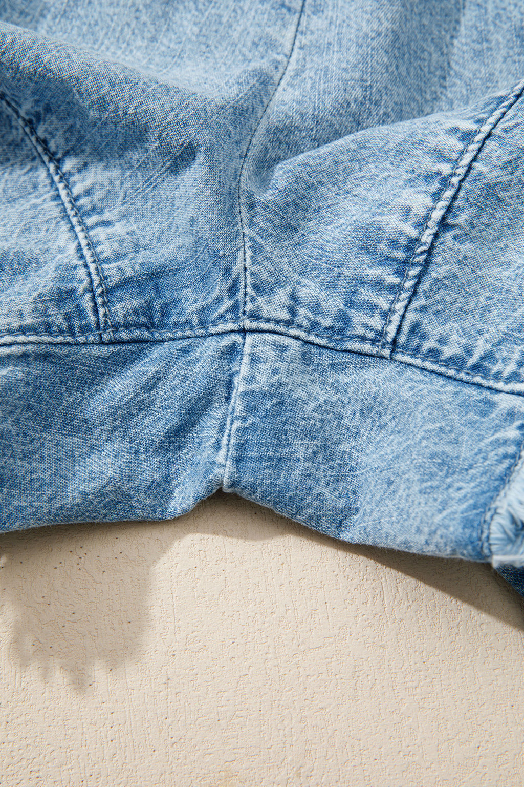 Women’s Backroad Frayed Denim Shorts
