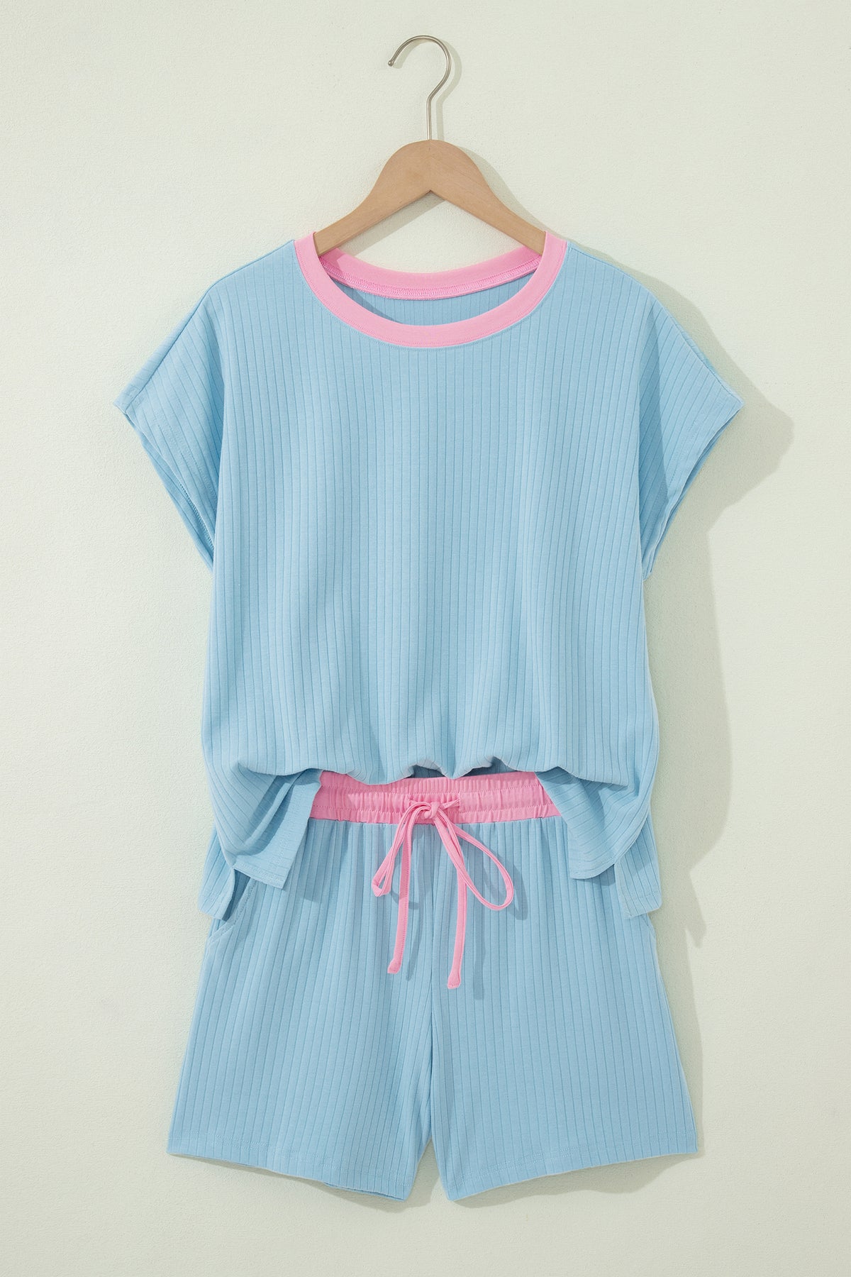 Ribbed Contrast Trim Casual Shorts Set